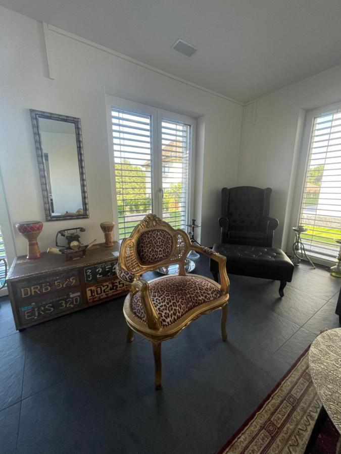 V.I.P Appartement Böttstein エクステリア 写真